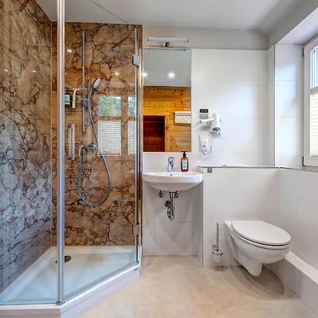 Duenenhaeuser Unserusedomde Ca80qm Mit Privater Sauna Und Kamin Parkplatz Direkt Am 7i3 Appartamento *